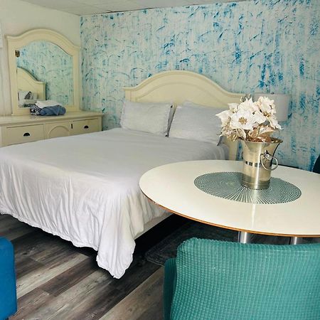 Cozy Studio Only 10 Minutes By Car Of Siesta Key Sarasota Eksteriør bilde