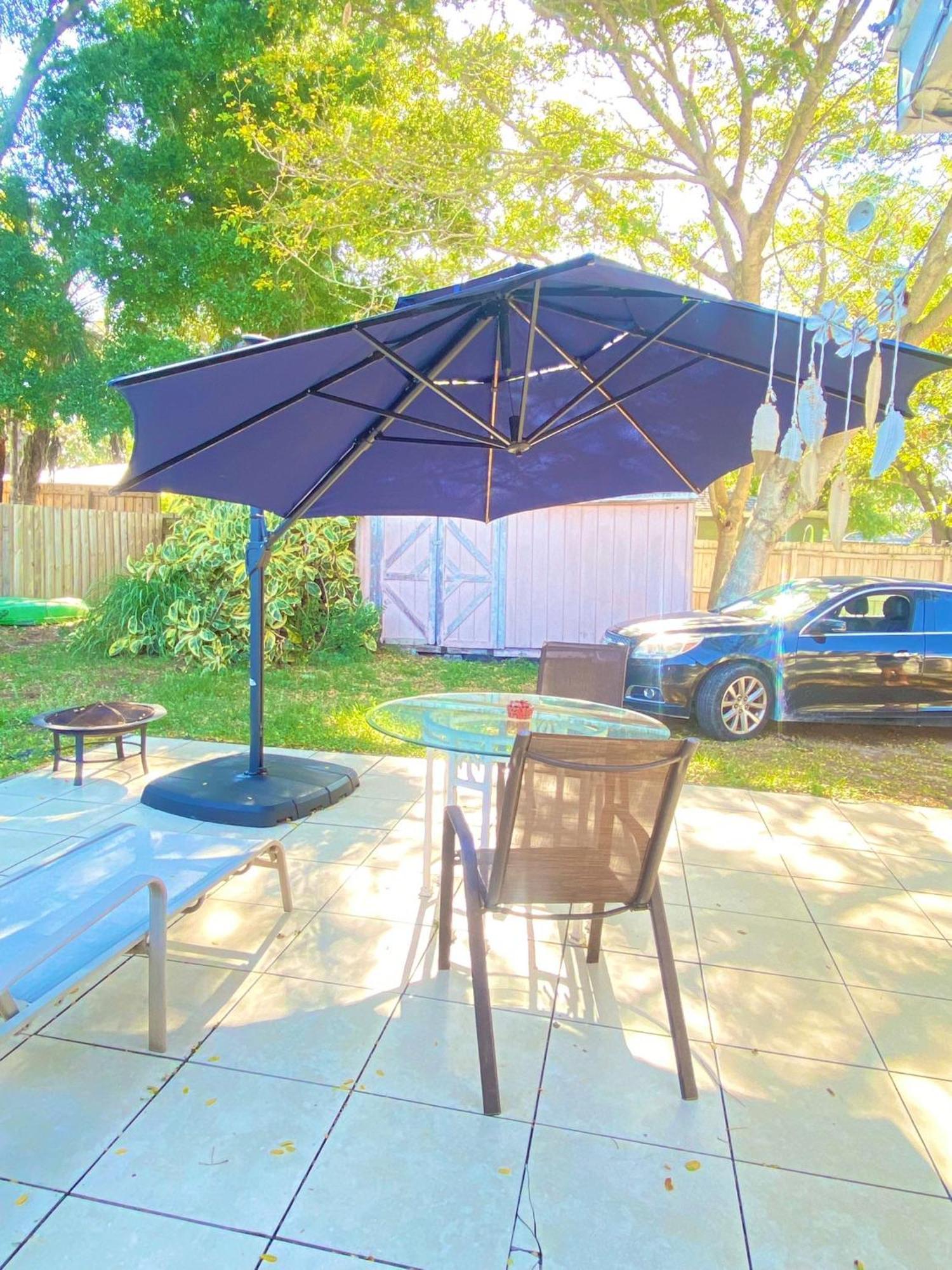 Cozy Studio Only 10 Minutes By Car Of Siesta Key Sarasota Eksteriør bilde
