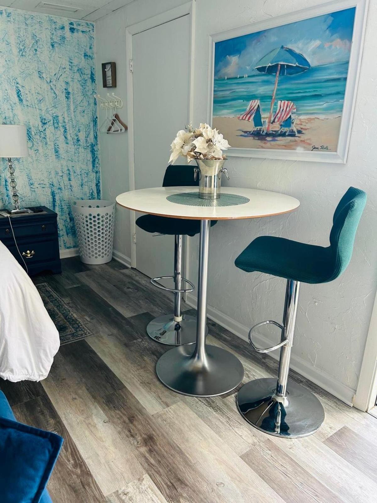 Cozy Studio Only 10 Minutes By Car Of Siesta Key Sarasota Eksteriør bilde